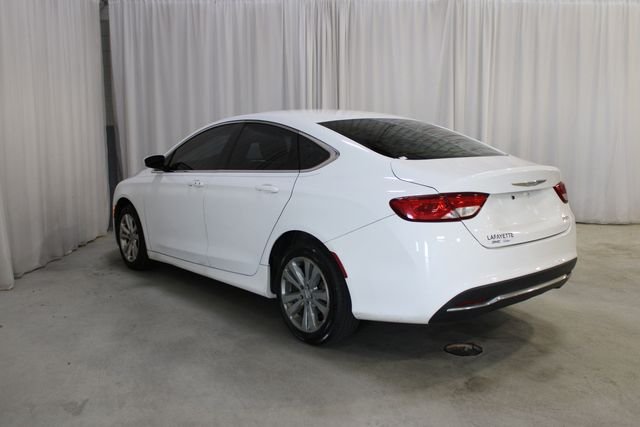 Used 2015 White Chrysler Limited image 25