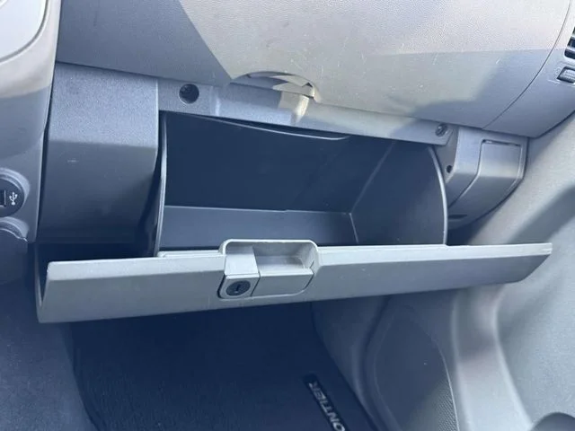 Used 2019 Silver Nissan SV image 39