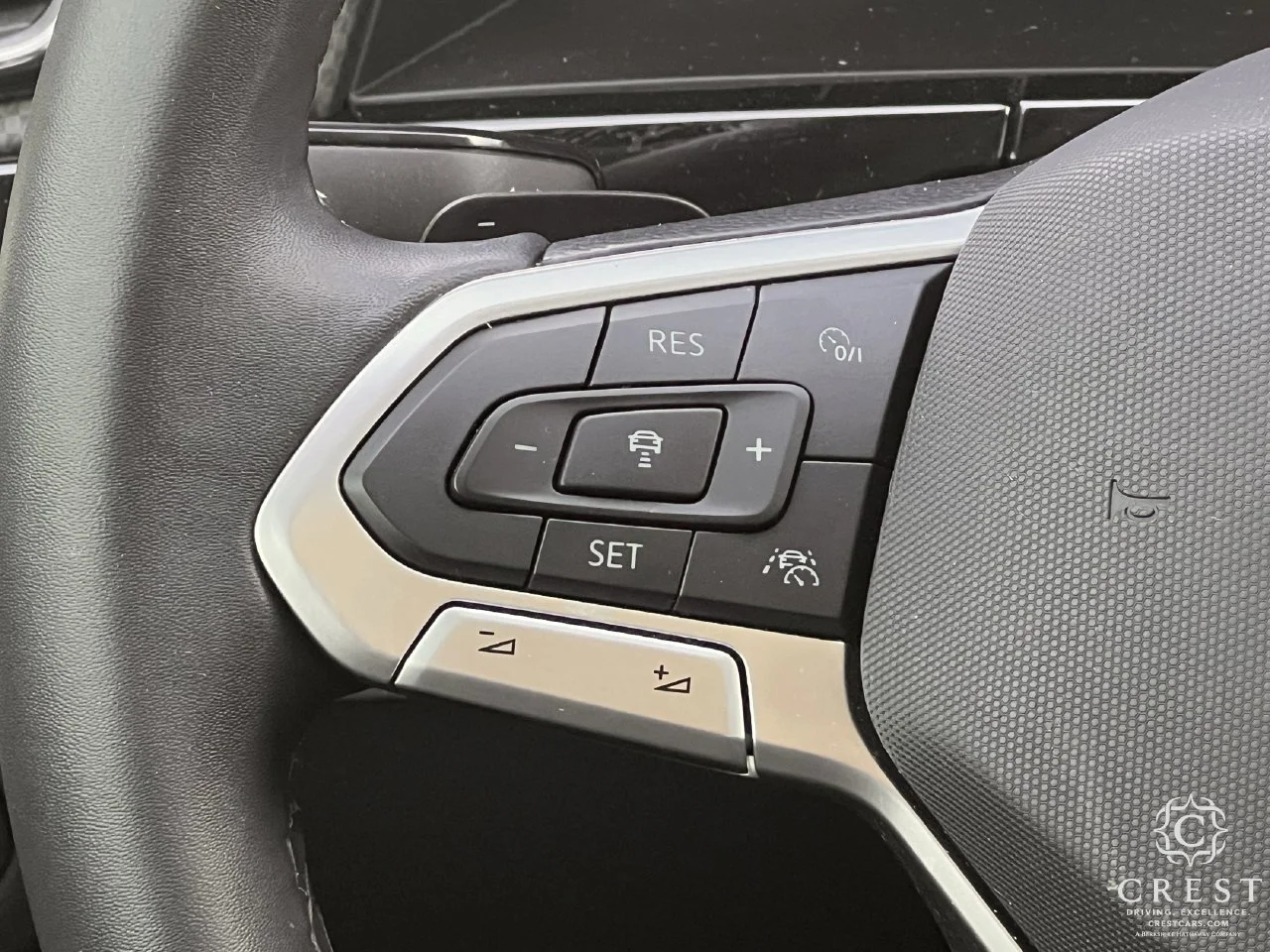 Used 2025 Pure Gray Volkswagen 2.0T Peak Edition image 12