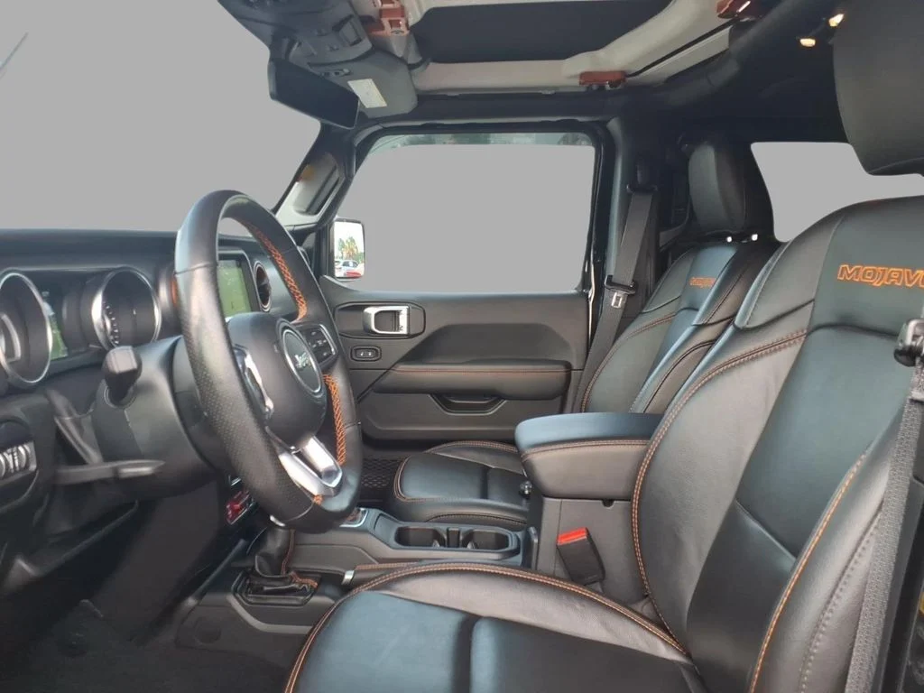 Used 2022 Black Jeep Mojave image 8
