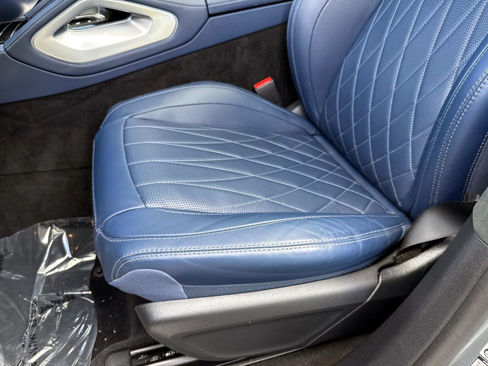Certified Used 2026 MANUFAKTUR Silicon Grey Mercedes-Benz 63 AMG® image 25