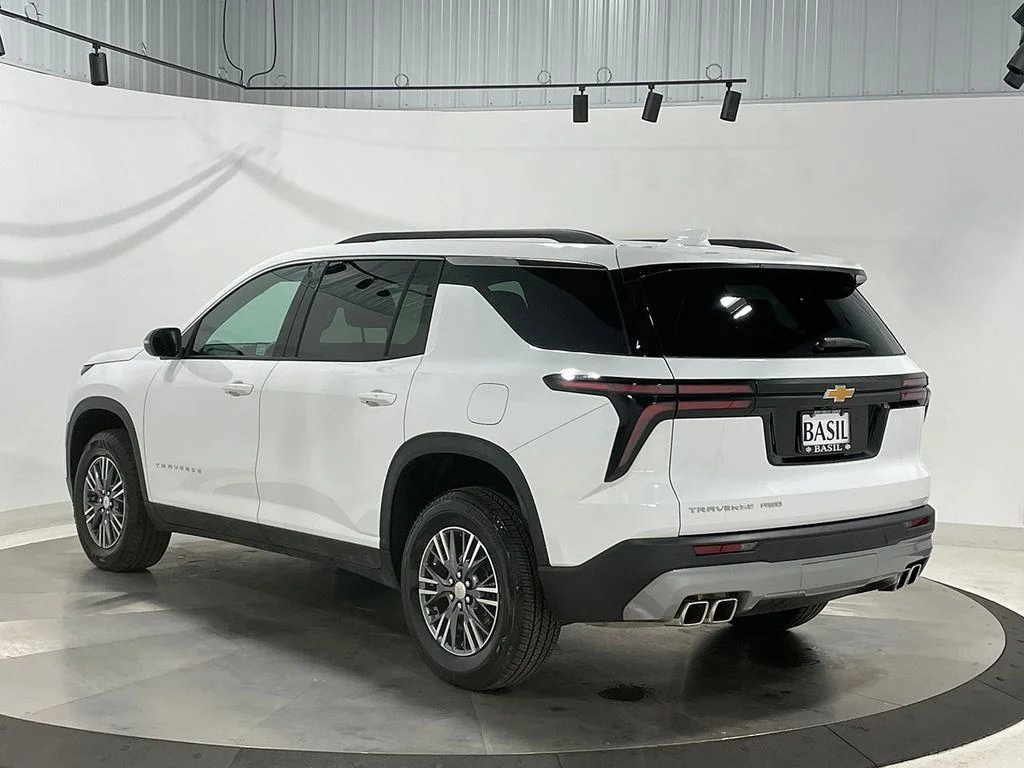 Used 2026 White Chevrolet LT image 14