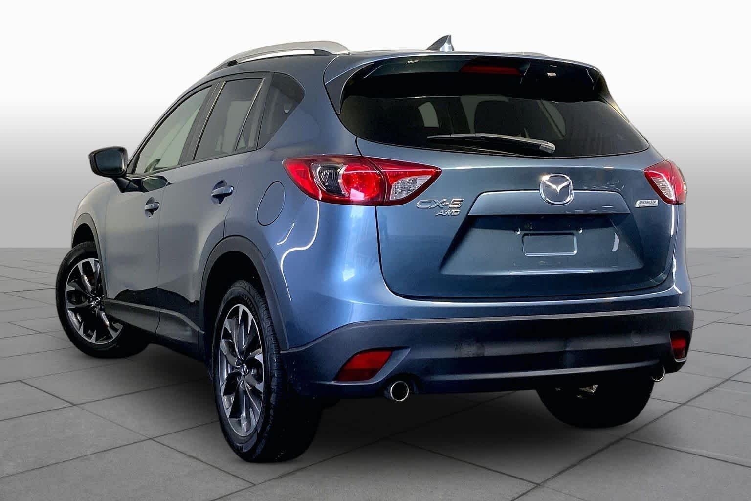 Used 2016 Blue Reflex Mica Mazda Grand Touring image 13