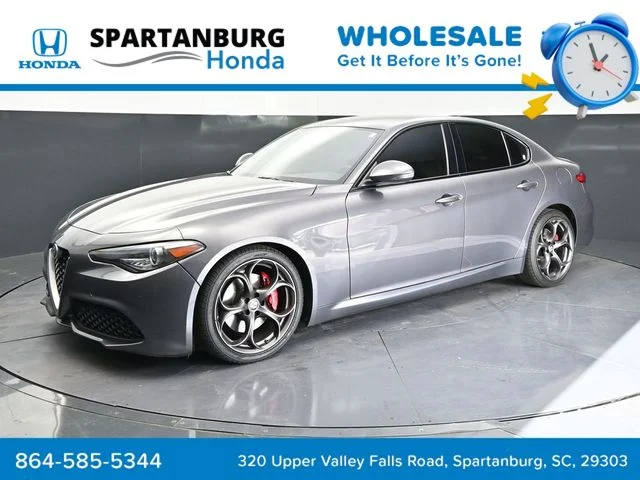 2017 Alfa Romeo Giulia Ti