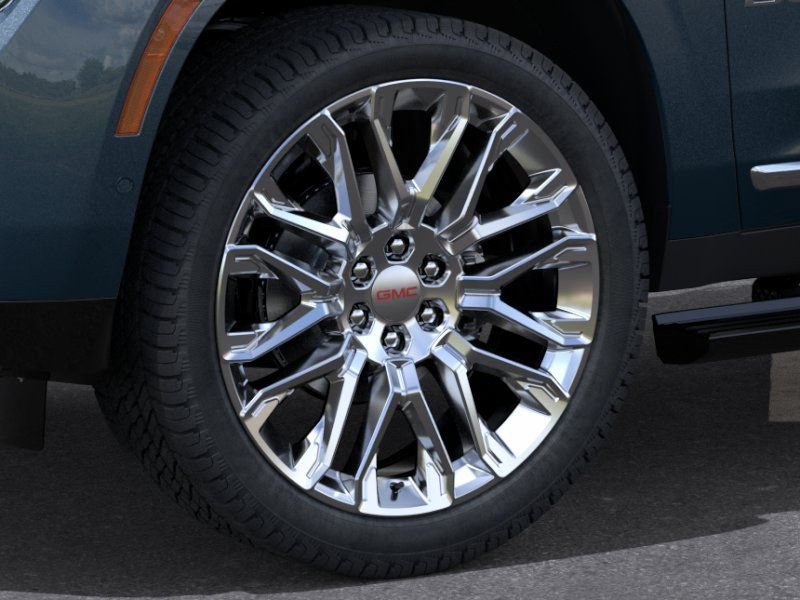 2026 GMC Yukon Denali - Photo 9