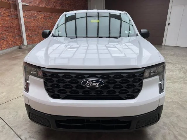 New 2026 Oxford White Ford XL image 8