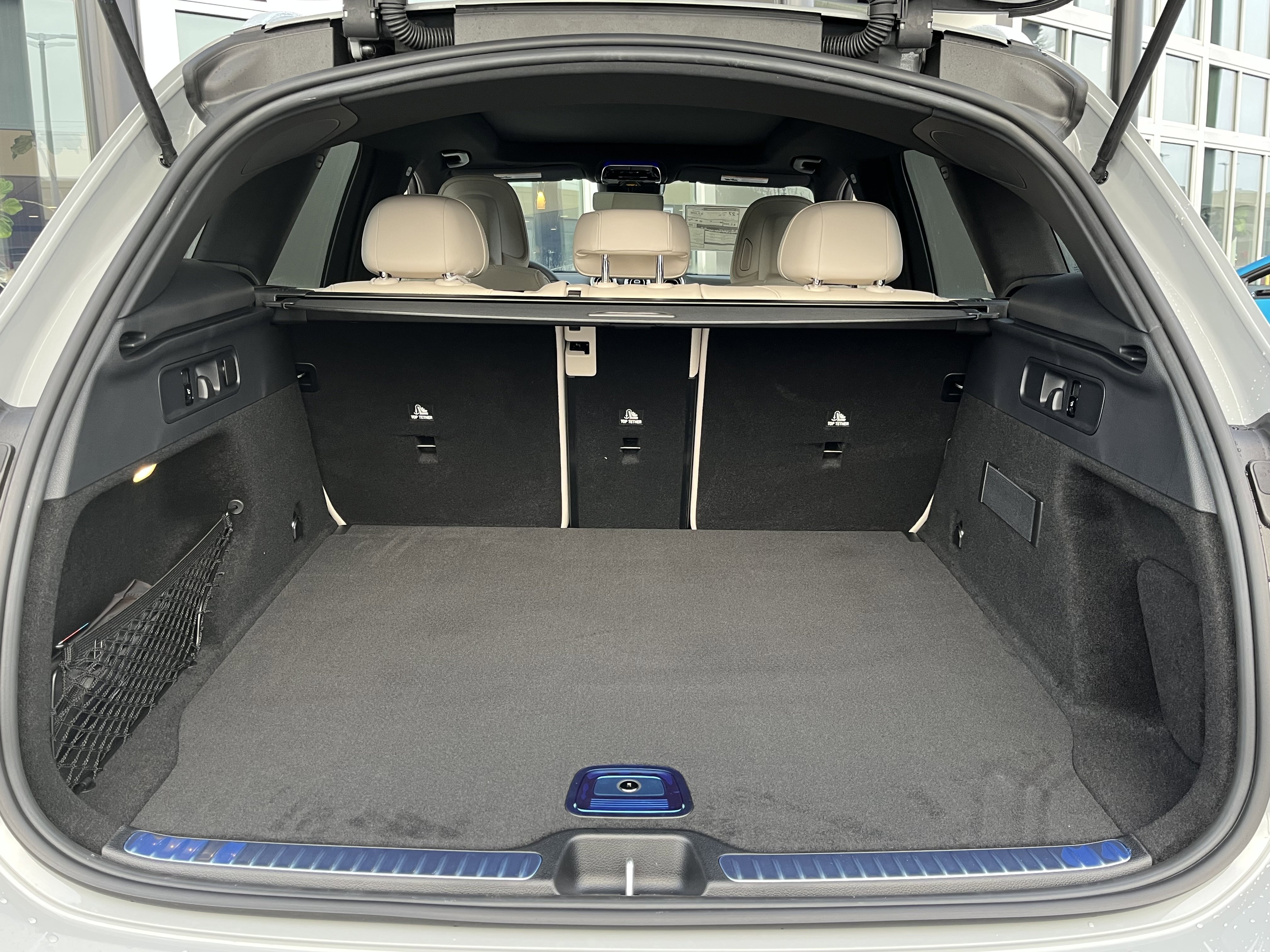 New 2026 MANUFAKTUR Alpine Grey Mercedes-Benz GLC 300 image 21