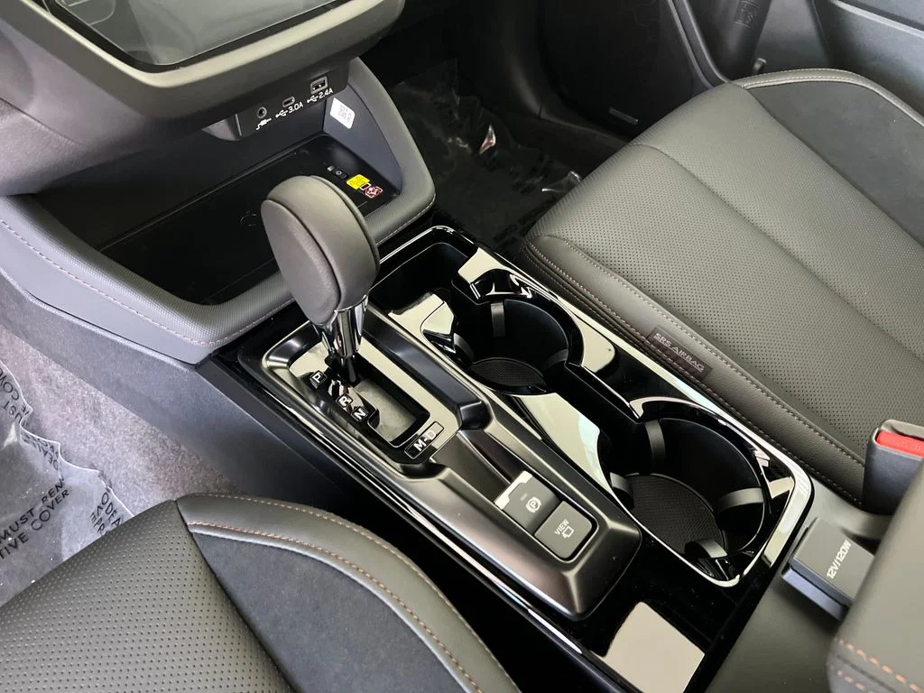 New 2026 CRYSTAL WHITE PEARL Subaru Touring image 26