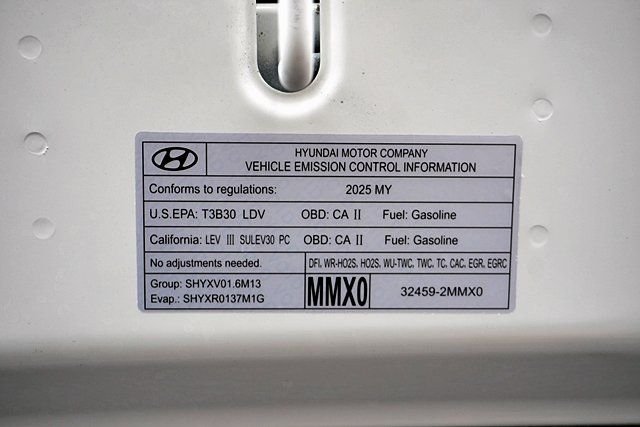 Used 2025 White Hyundai Calligraphy image 43