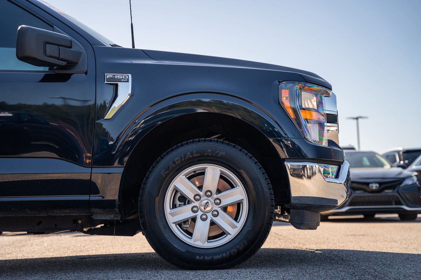 Certified Used 2023  Ford XLT image 9