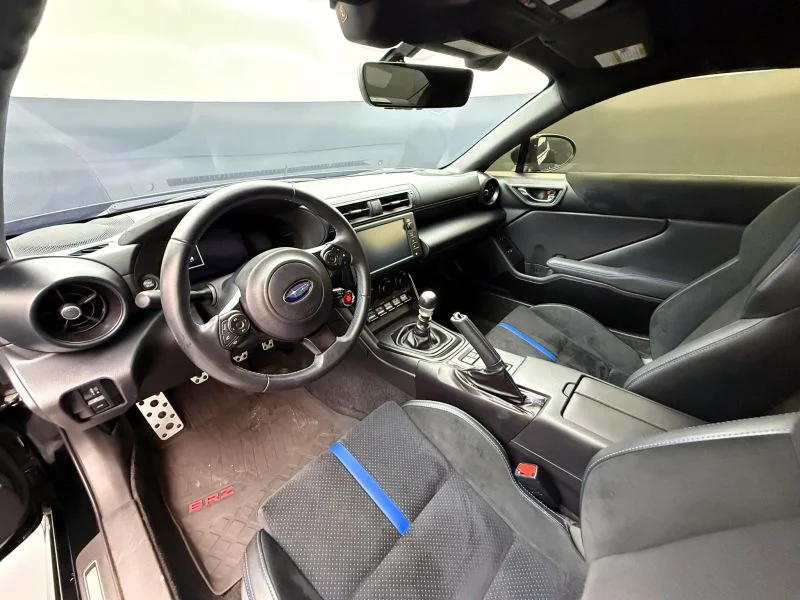 2025 Subaru BRZ tS - Photo 24