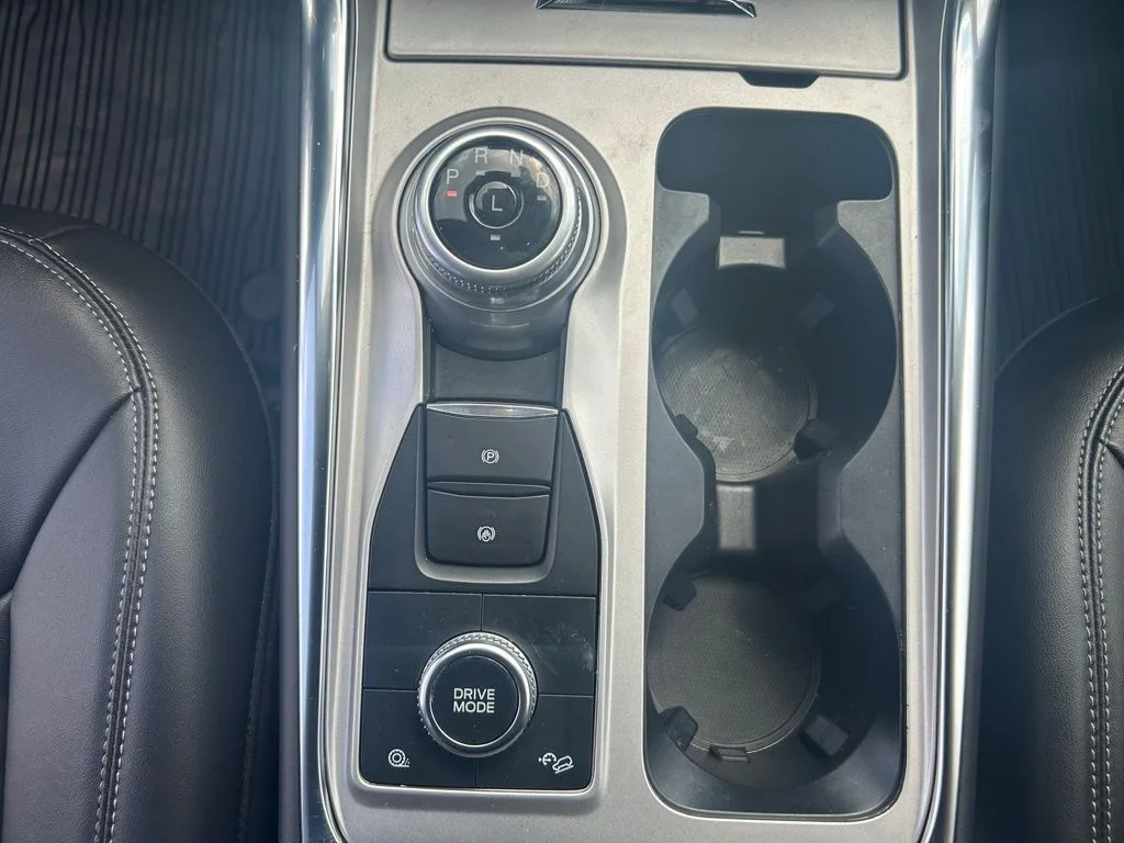 2023 Ford Explorer XLT - Photo 15