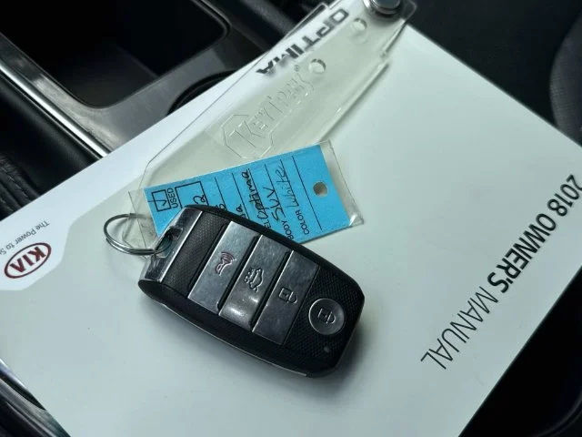 Used 2018 White Kia EX image 4