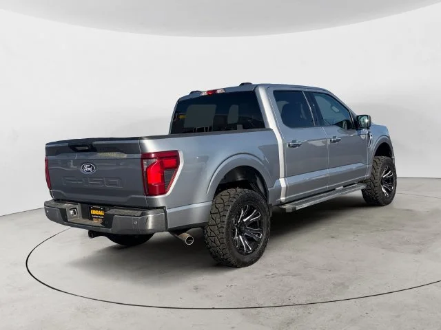Used 2024 Silver Ford XLT image 6