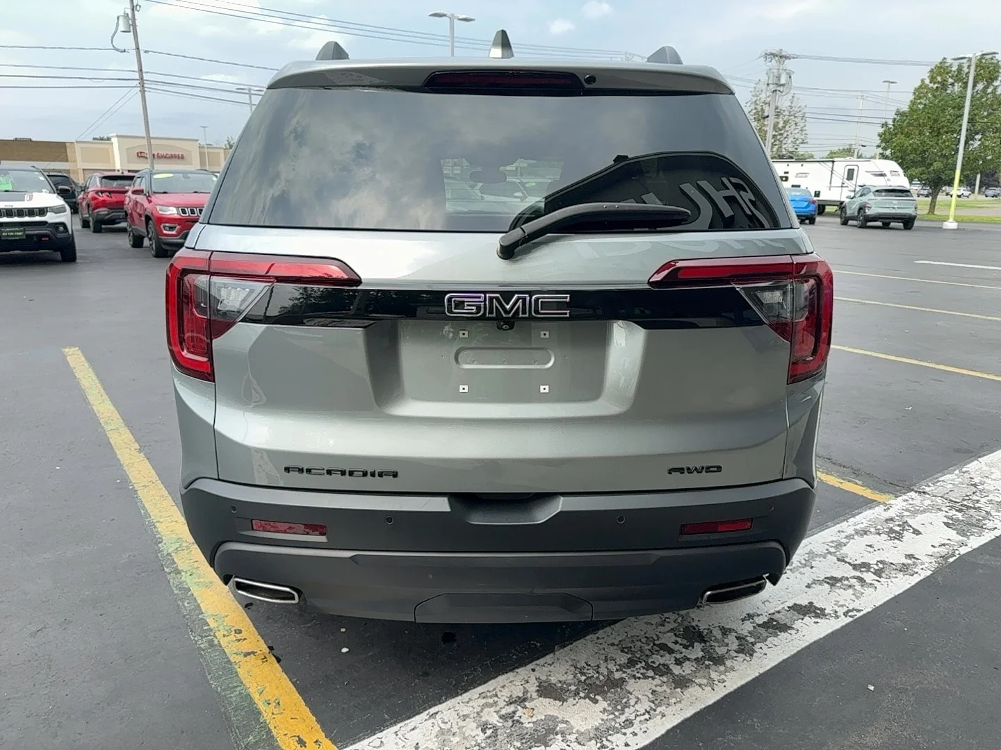 Used 2023 Sterling Metallic GMC SLT image 5
