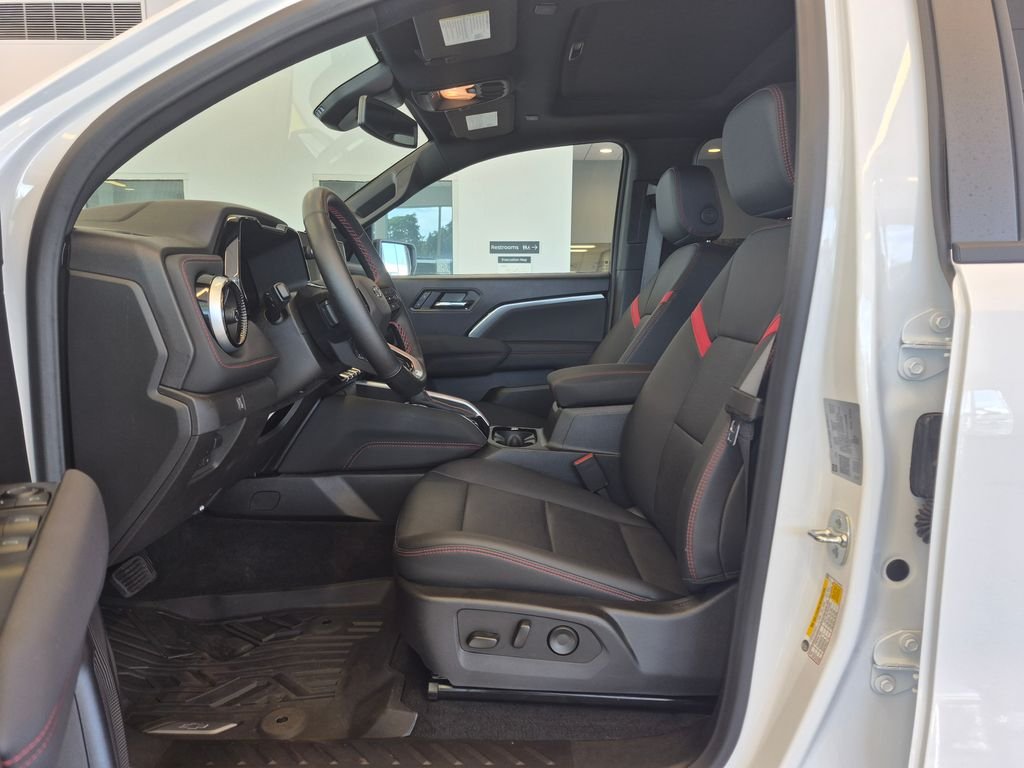 Used 2026 White Chevrolet Z71 image 14