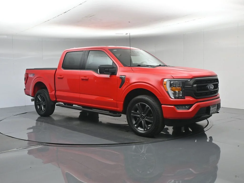 New 2026 Oxford White Ford XL image 9