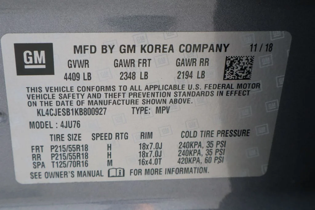 Used 2019 Gray Buick Preferred image 31