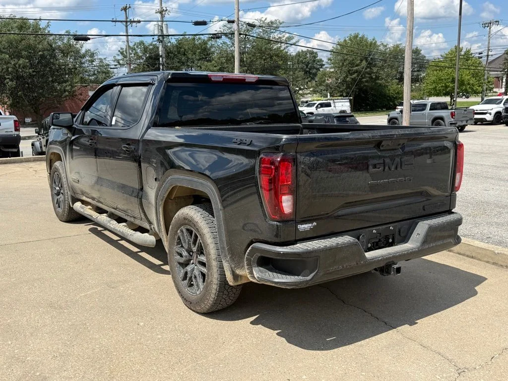Used 2026 Black GMC Elevation image 9