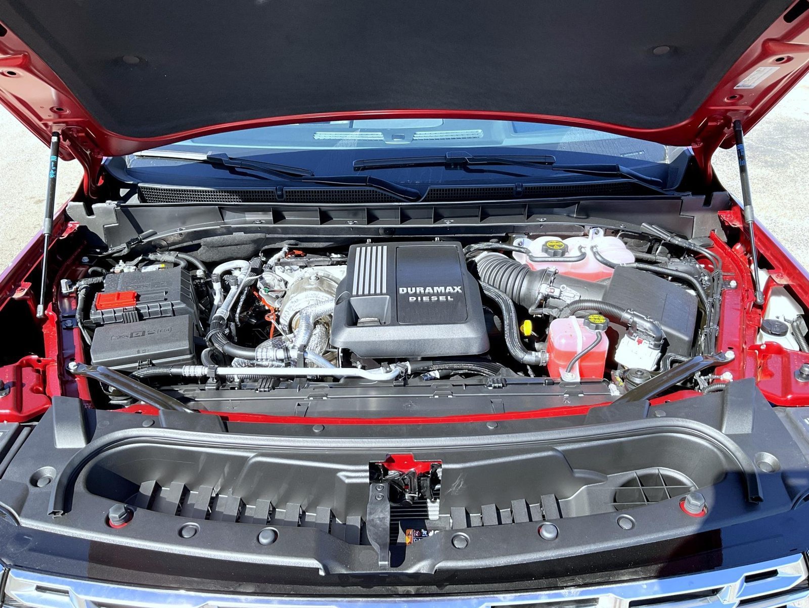 2026 GMC Yukon Denali - Photo 27