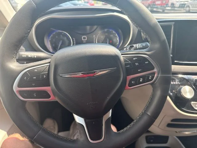 Used 2023 Gray Chrysler Touring L image 30