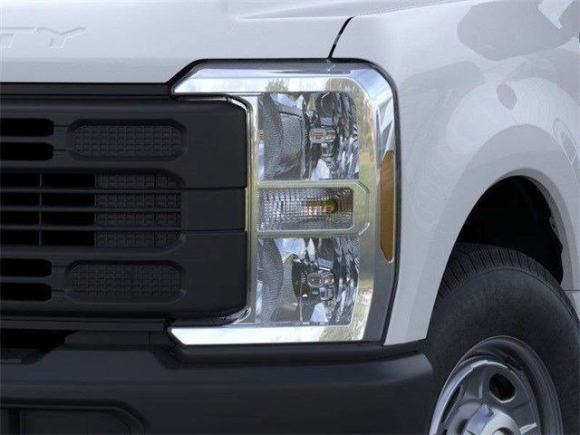 Certified Used 2023 Oxford White Ford XL image 18