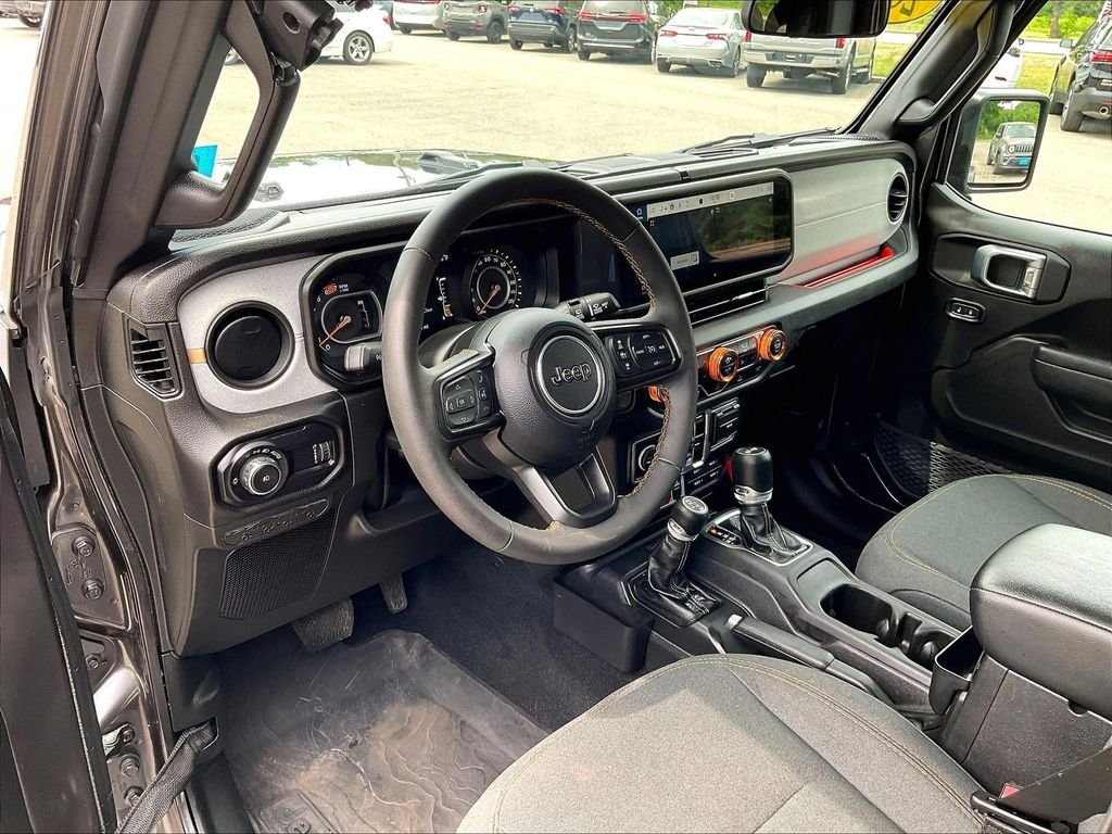 Used 2024 Gray Jeep Willys image 8