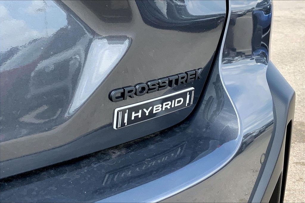 New 2026 MAGNETITE GRAY PEARL Subaru Limited Hybrid image 8
