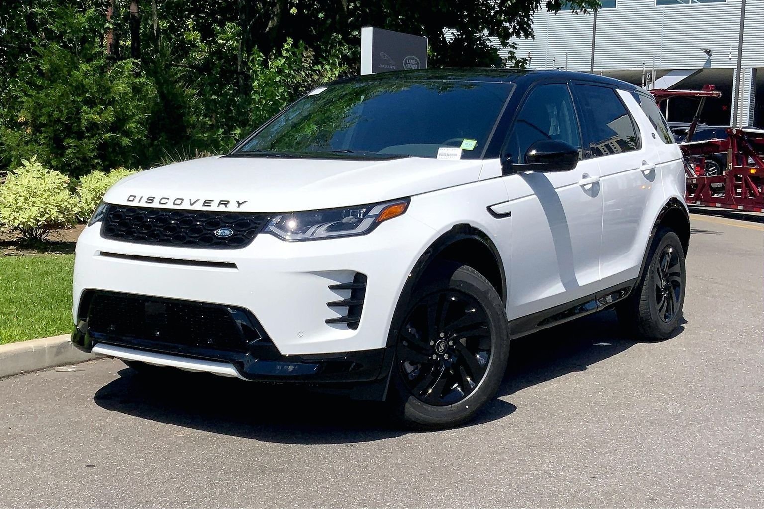 New 2026 Fuji White Land Rover Landmark image 1