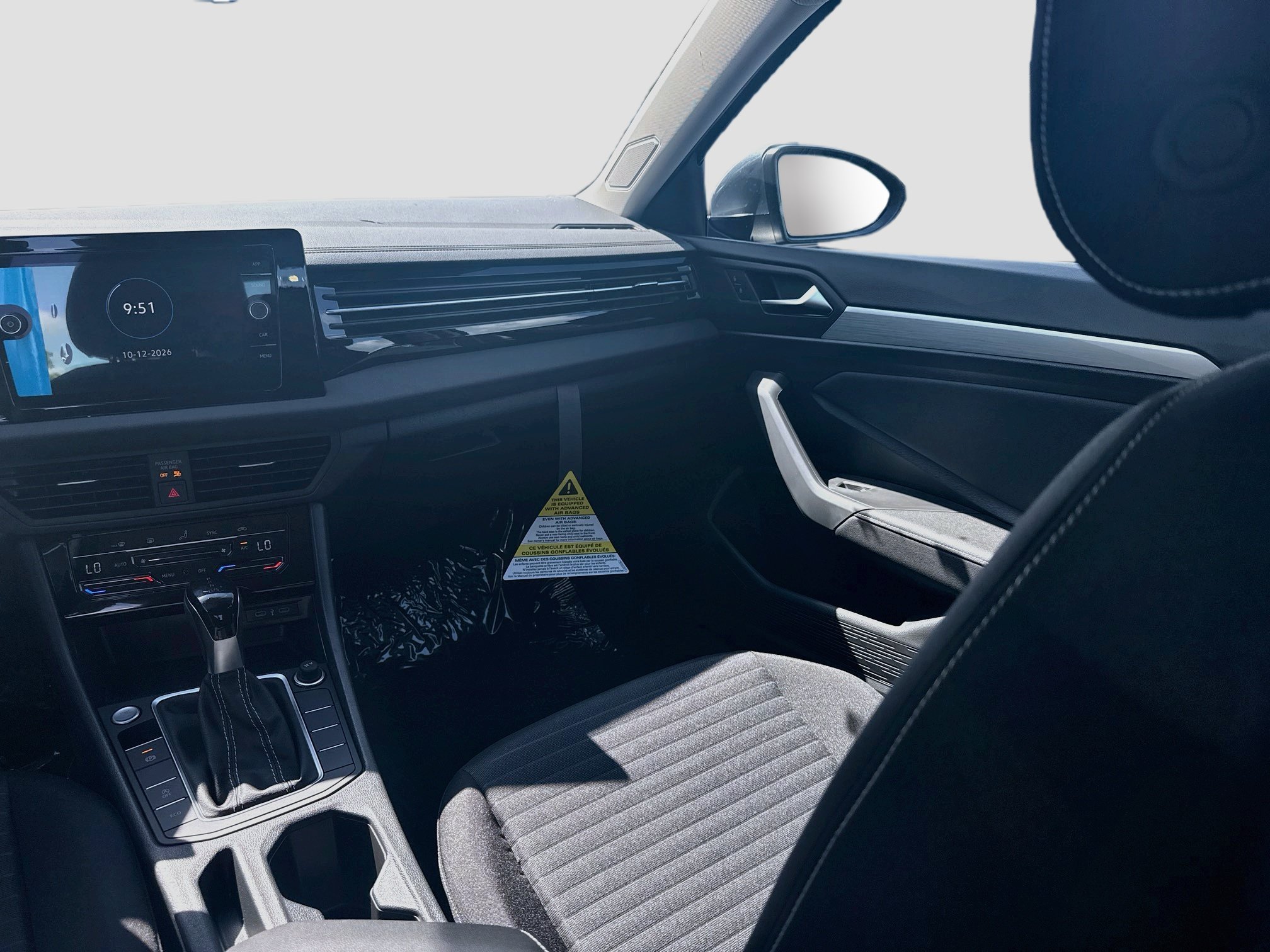 New 2027 Platinum Volkswagen S image 18