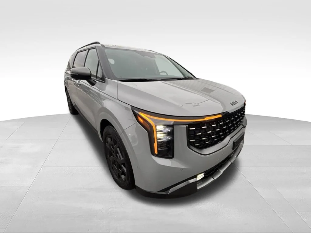 Used 2026 Silver Kia SX image 8