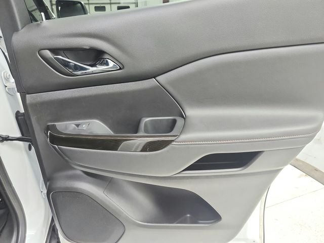 Used 2023 White GMC AT4 image 49