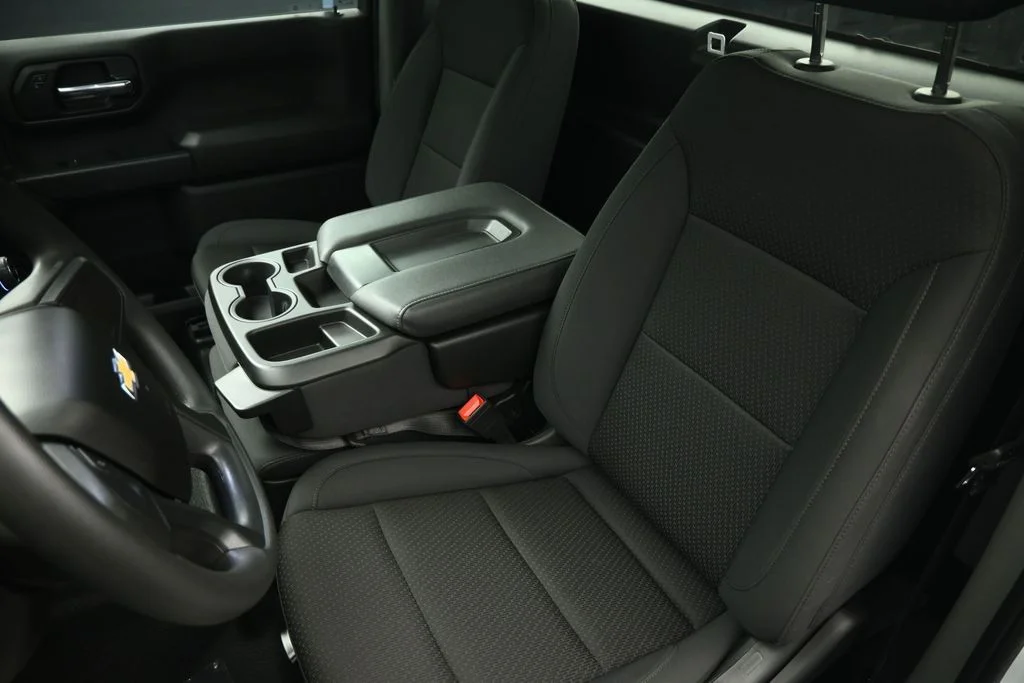 Used 2024 White Chevrolet WT image 39