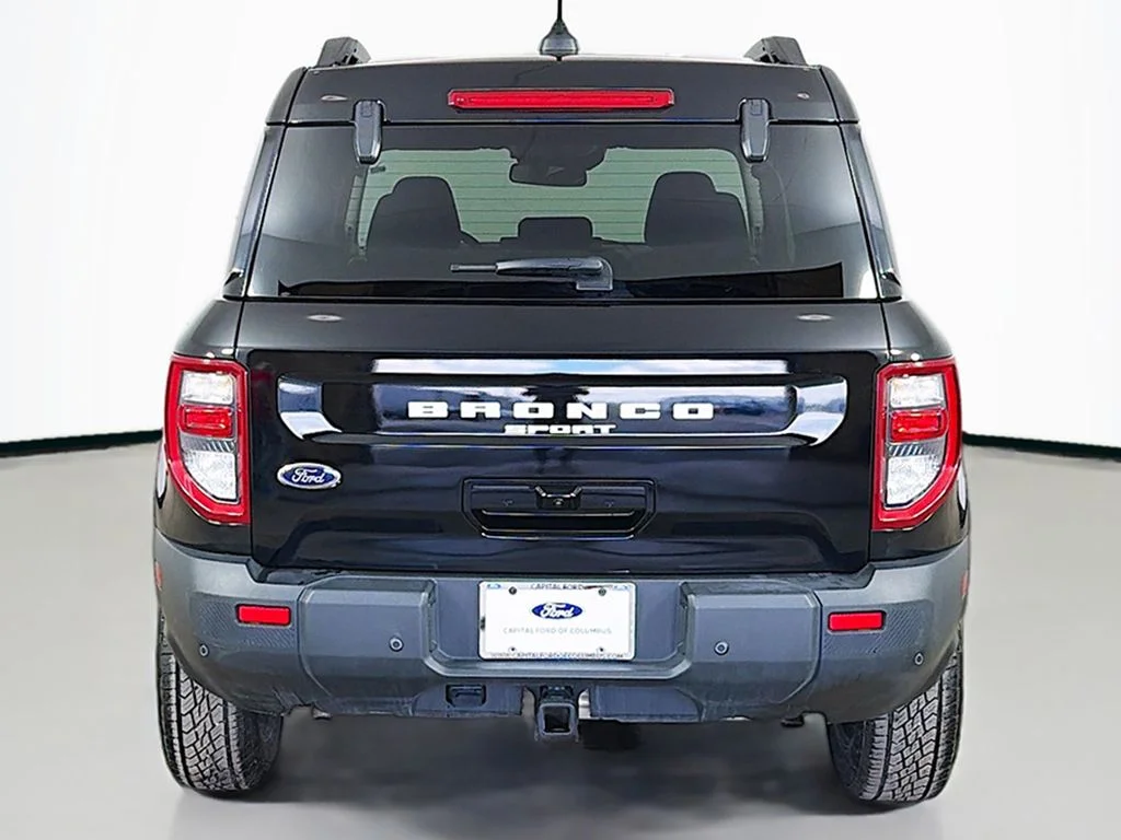 Used 2025 Shadow Black Ford Badlands image 13