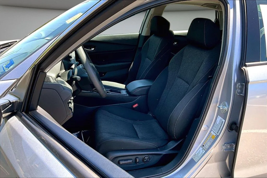 Used 2024 Meteorite Gray Metallic Honda EX image 21