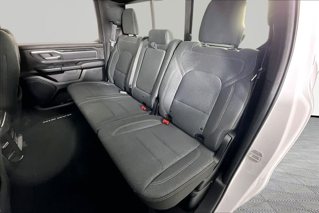 Used 2019 White Ram Big Horn/Lone Star image 21