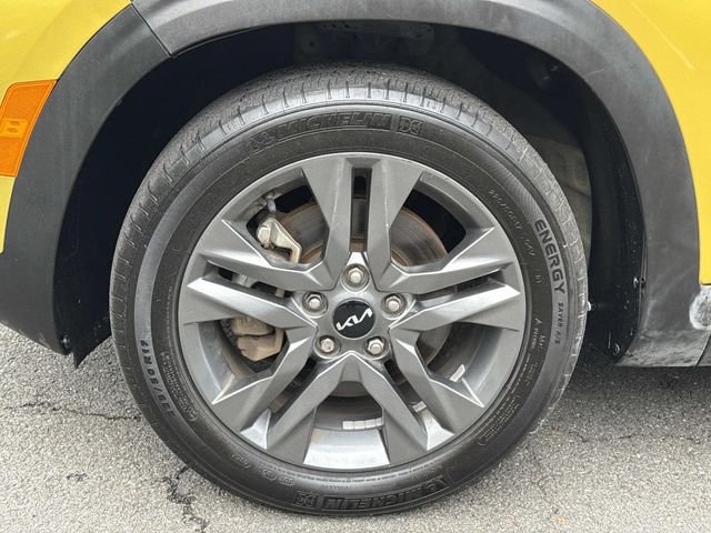 Used 2022 Yellow Kia S image 11