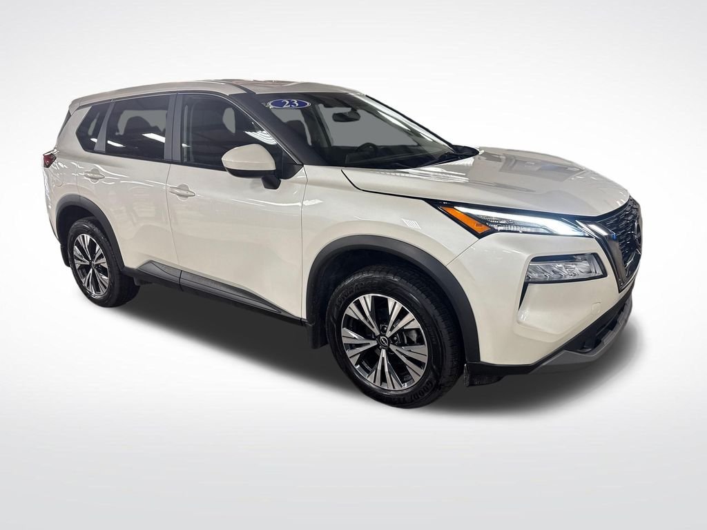 Certified Used 2023 Pearl White Nissan SV image 7