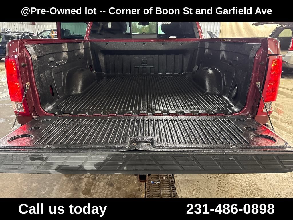 Used 2009 Sonoma Jewel Metallic GMC Work Truck image 27