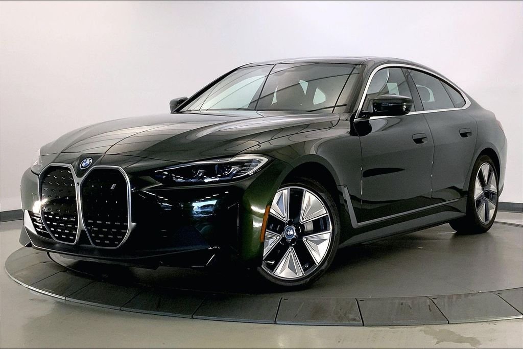 Certified Used 2023 Green Metallic BMW eDrive35 image 10
