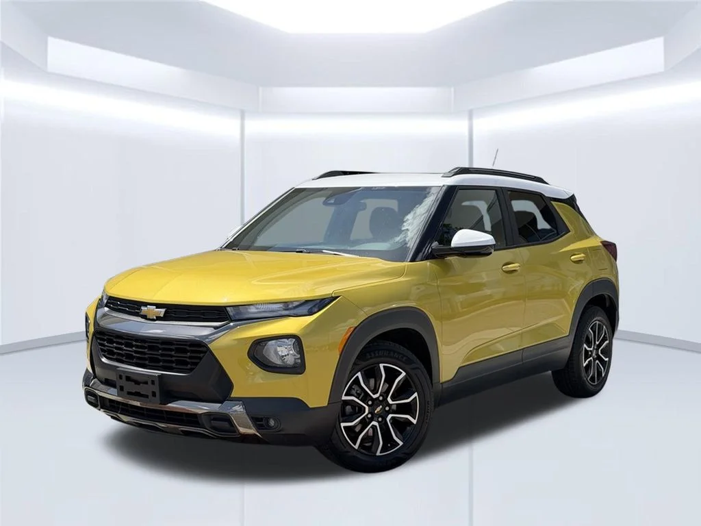 Used 2023 Yellow Chevrolet ACTIV image 1