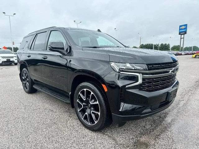 Used 2022 Black Chevrolet RST image 7