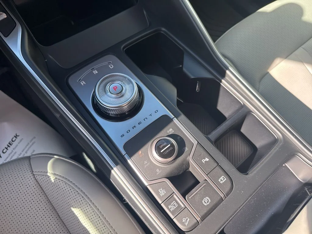2026 Kia Sorento EX PHEV - Photo 23