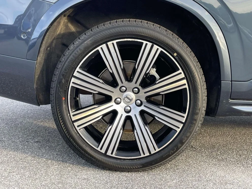 Certified Used 2023 Denim Blue Volvo Plus image 31