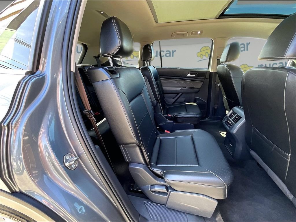 Used 2023 Gray Volkswagen 3.6L V6 SE w/Technology image 16