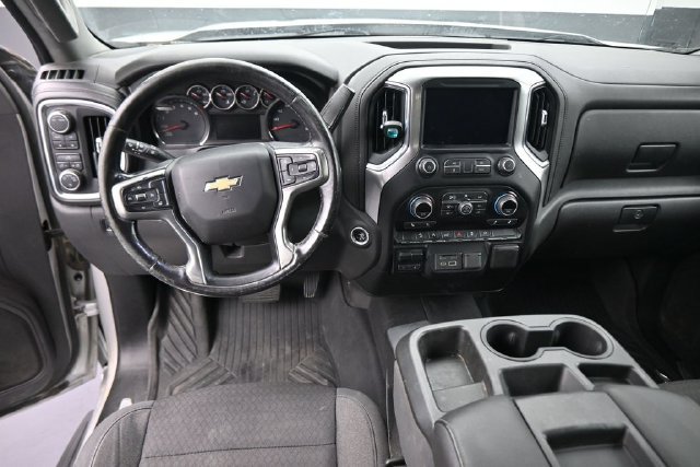 Used 2020 Silver Chevrolet LT image 20
