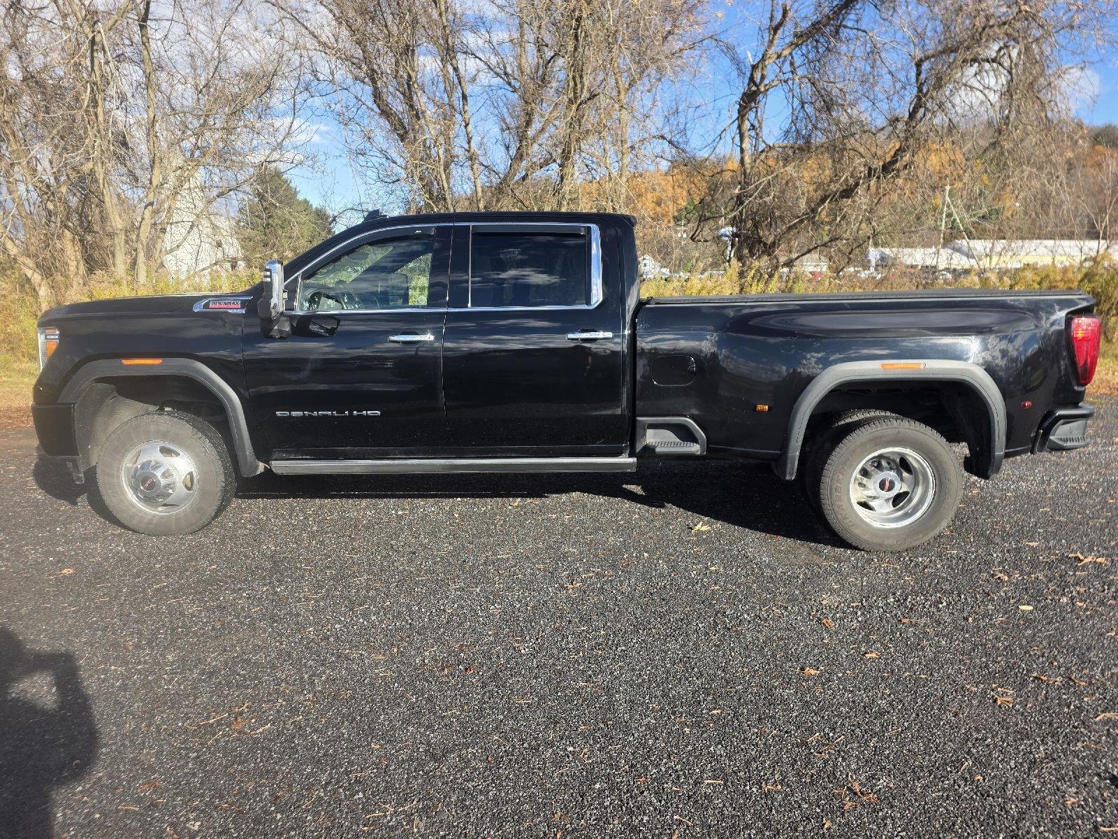 2021 Gmc Sierra 3500 HD Denali photo 2