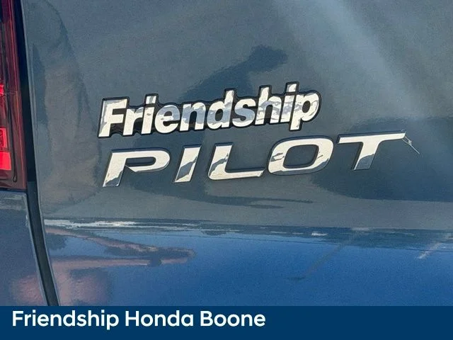 Used 2017 Blue Honda Touring image 12