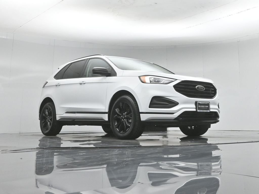 Certified Used 2022 White Ford SE image 47