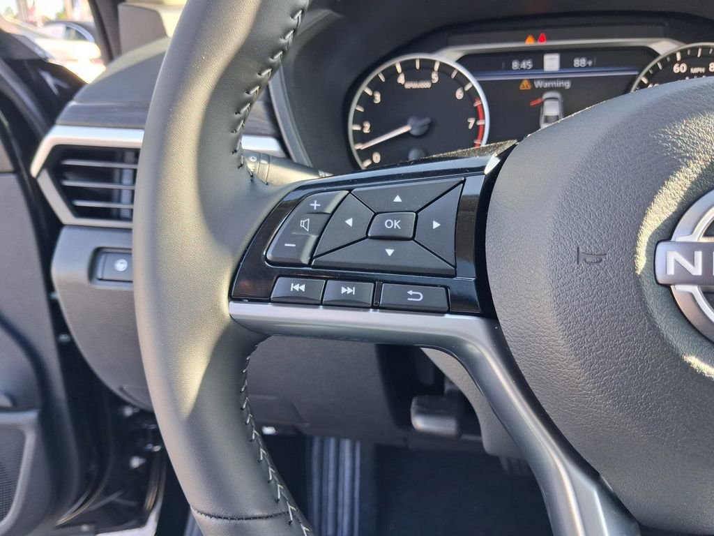 2025 Nissan Altima SV - Photo 23